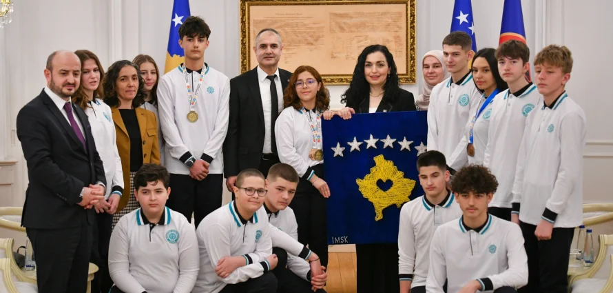 The President of the Republic of Kosova, Ms. Vjosa Osmani, welcomed our students from International Maarif Schools Of Kosova