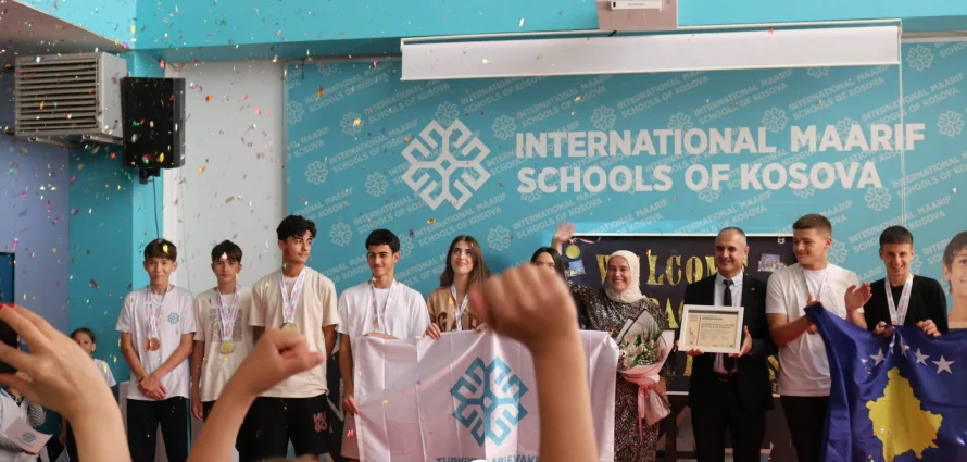 🎉🎉 Our talented students who represented Kosovo at the NEO Science Olympiad were warmly welcomed by their peers! 🥇📚