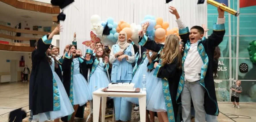 ✨ Unforgettable Moments from the 5th Grade Mini-Prom – Prizren Branch! 🎉